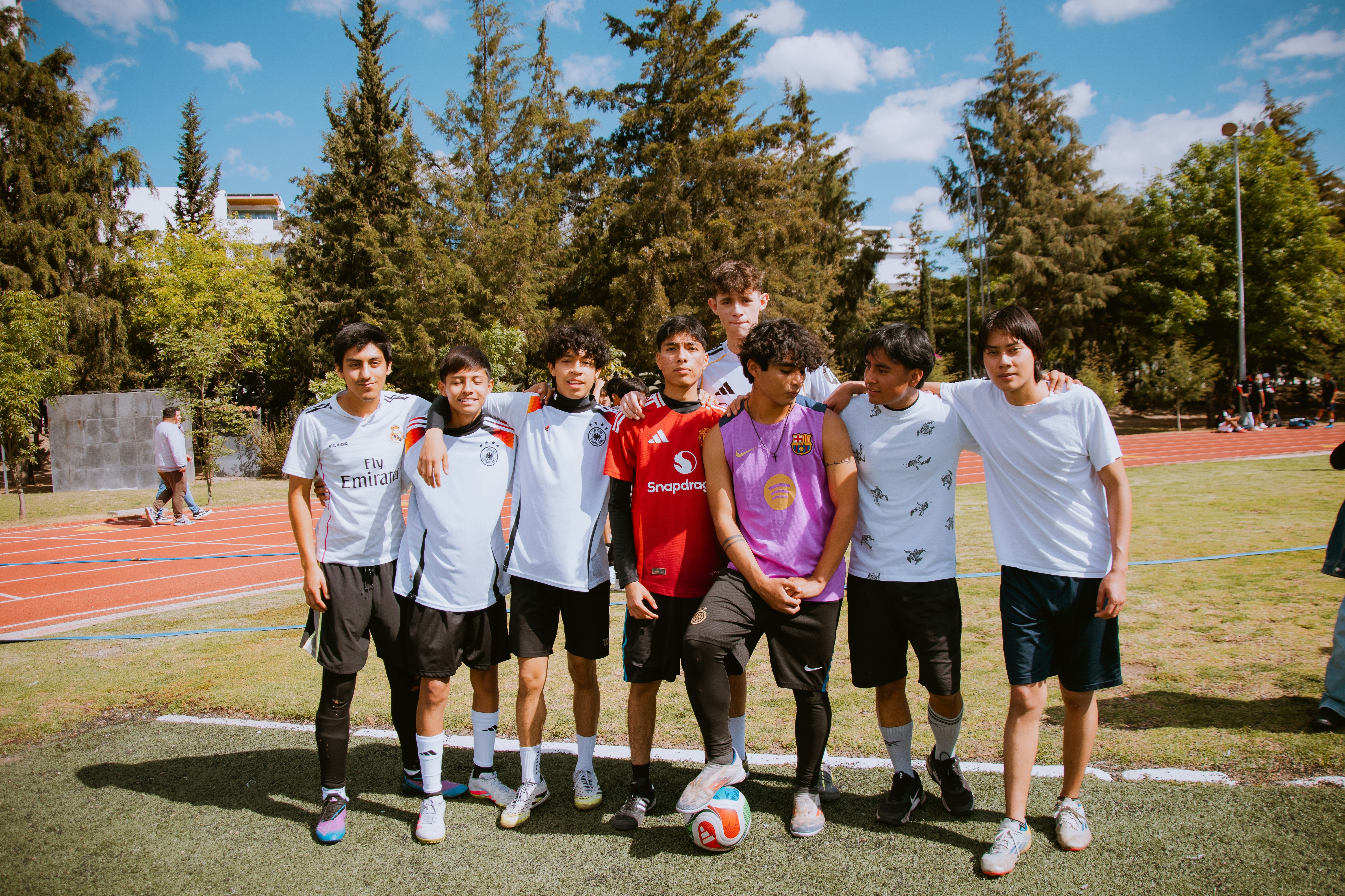 MLB官方悼念传奇名将逝世